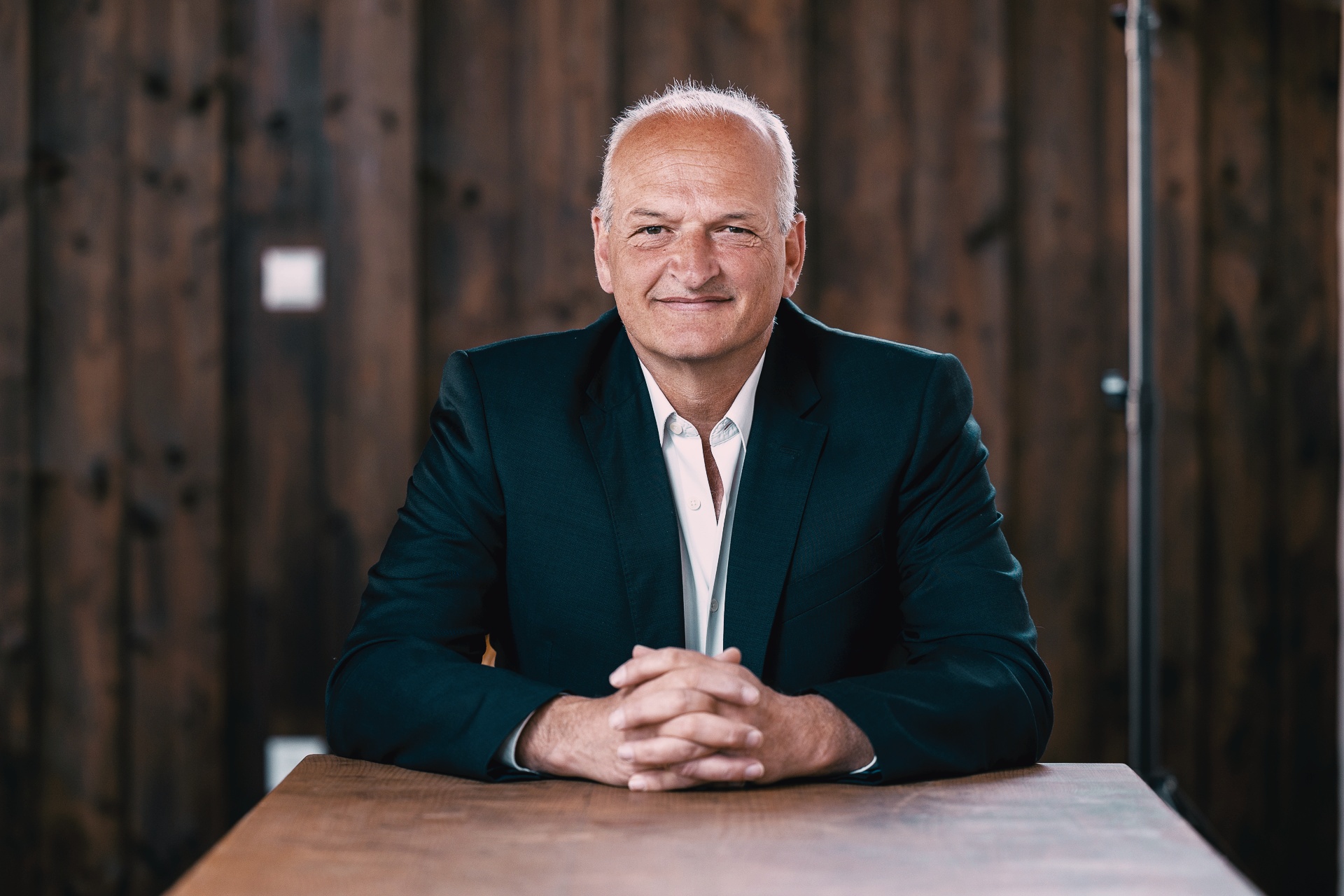 Finanzkrieg-Event mit Erich Hambach und Dr. Eike Hamer: Experten diskutieren aktuelle Finanzthemen und Strategien